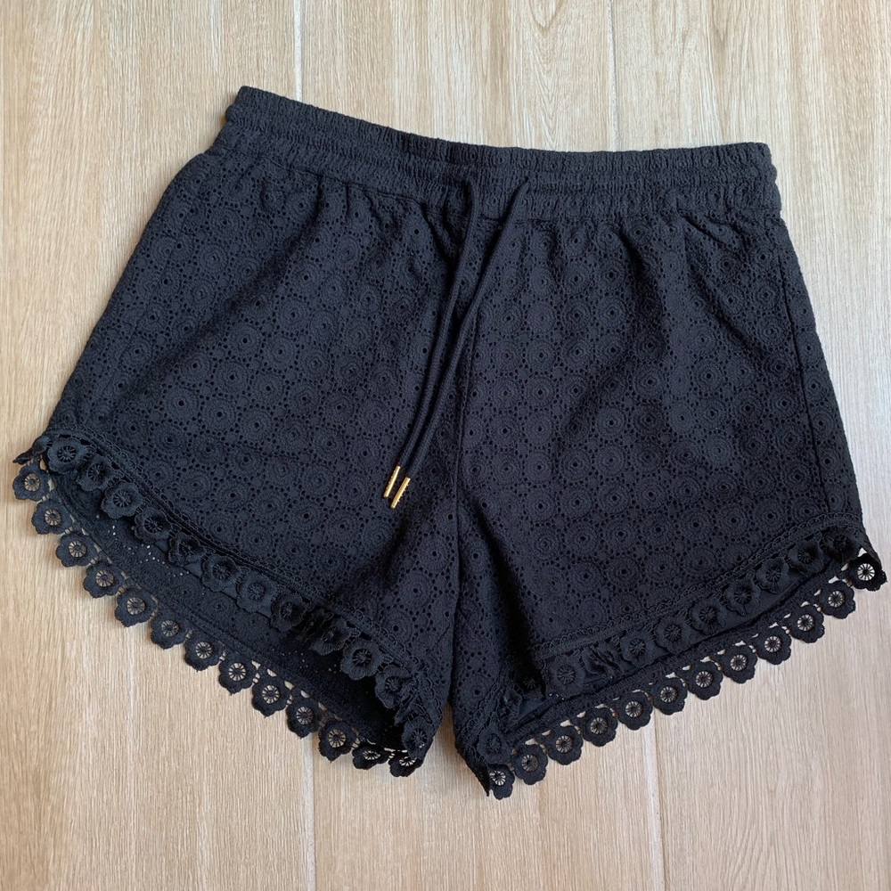 Kenzie Black Shorts